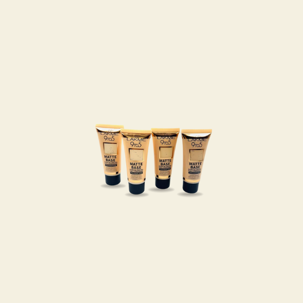 Base Matte Liquida Lakme 9to5